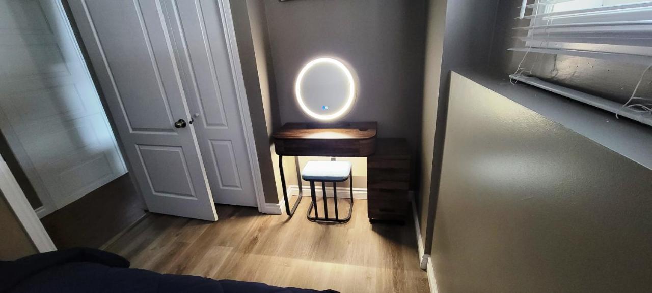 Blue Wave 2 Bedroom Suite Saskatoon Dış mekan fotoğraf