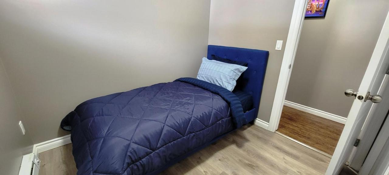 Blue Wave 2 Bedroom Suite Saskatoon Dış mekan fotoğraf